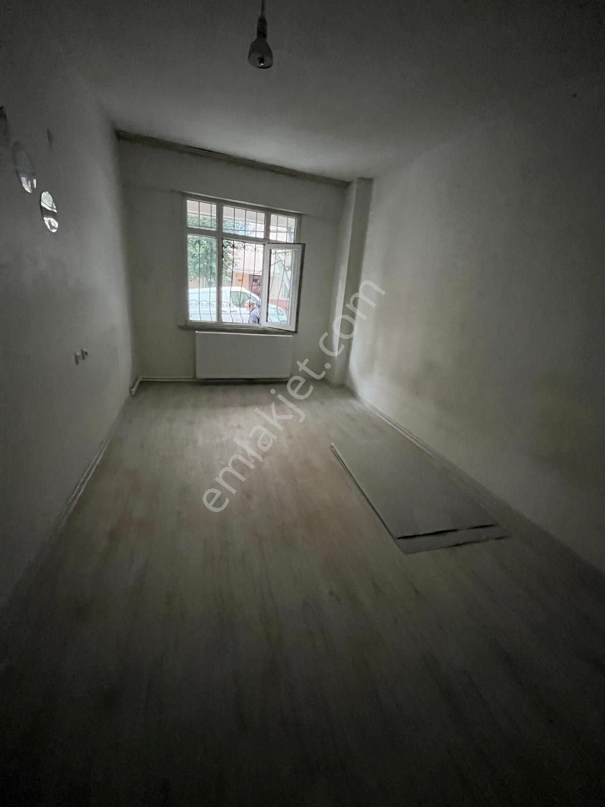 Grv Emlak'tan Pazar Pazarı Üst Sokağnda Kiralık 2+1 80m2 Y.giriş Daire - Görsel 18