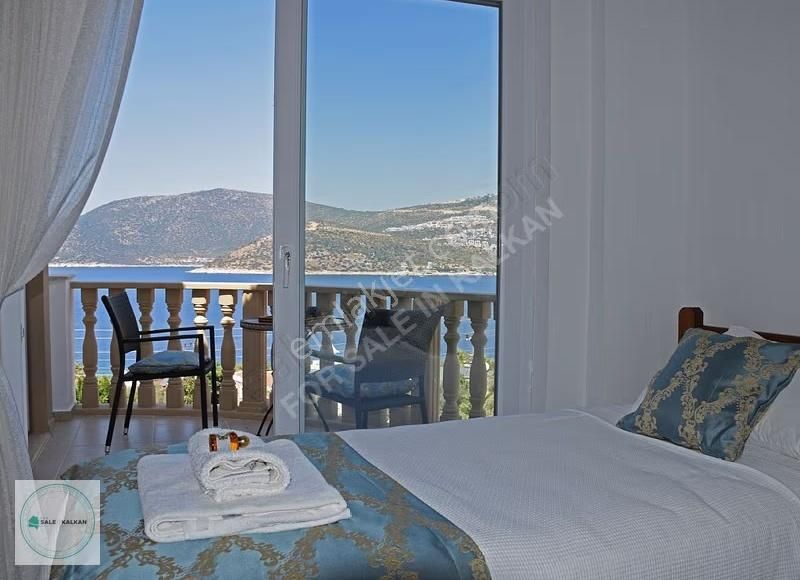 Kışlada Denize 40 Metre Mesafede Panoramik Manzaralı Villa - Görsel 16