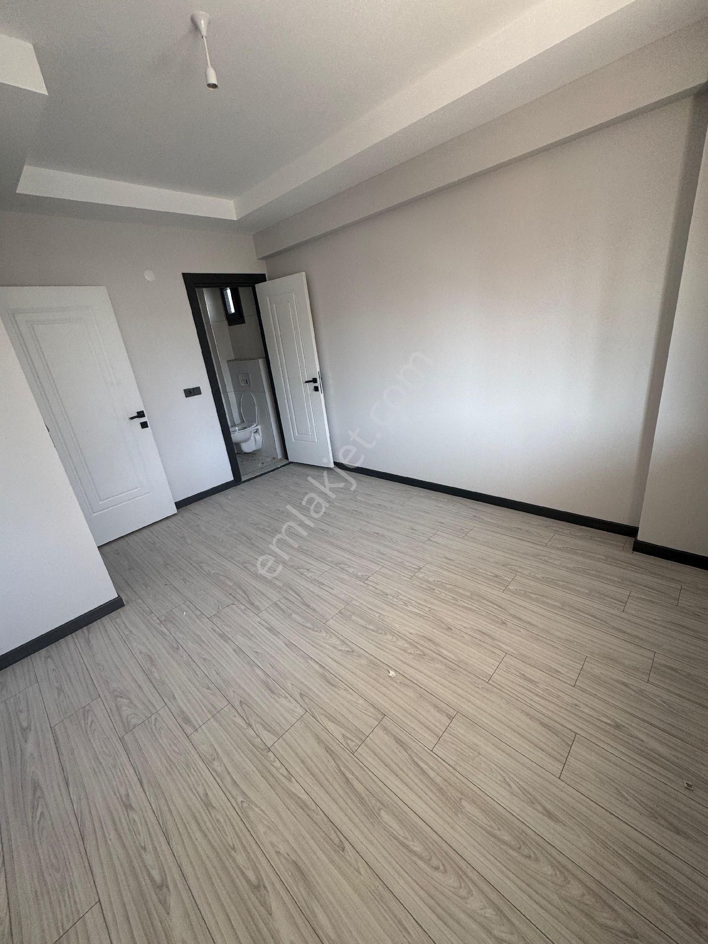 Satılık Yeşil Mah. 3+1 136 M2 Lüks İşçilik Yerden Isıtmalı Daire - Görsel 17