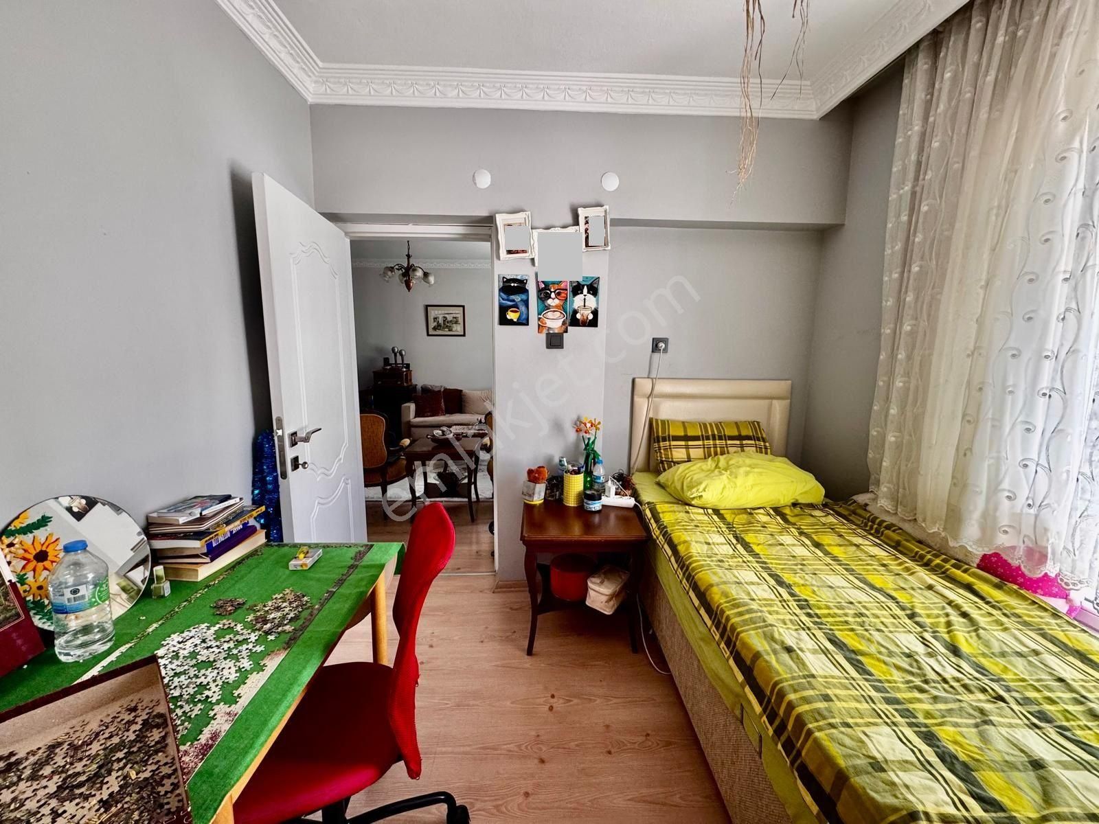 Kalecik Emlak'tan Merkez'de 2.kat 3+1 Güney Cephe Masrafsız - Görsel 9