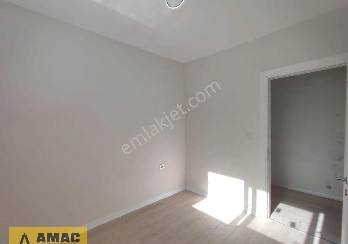 Kabasakal Mah Havuzlu Güvenlikli Site İçi Az Katlı Bahceli Mustakil Tadinda 2+1 Cazip Daire - Görsel 22