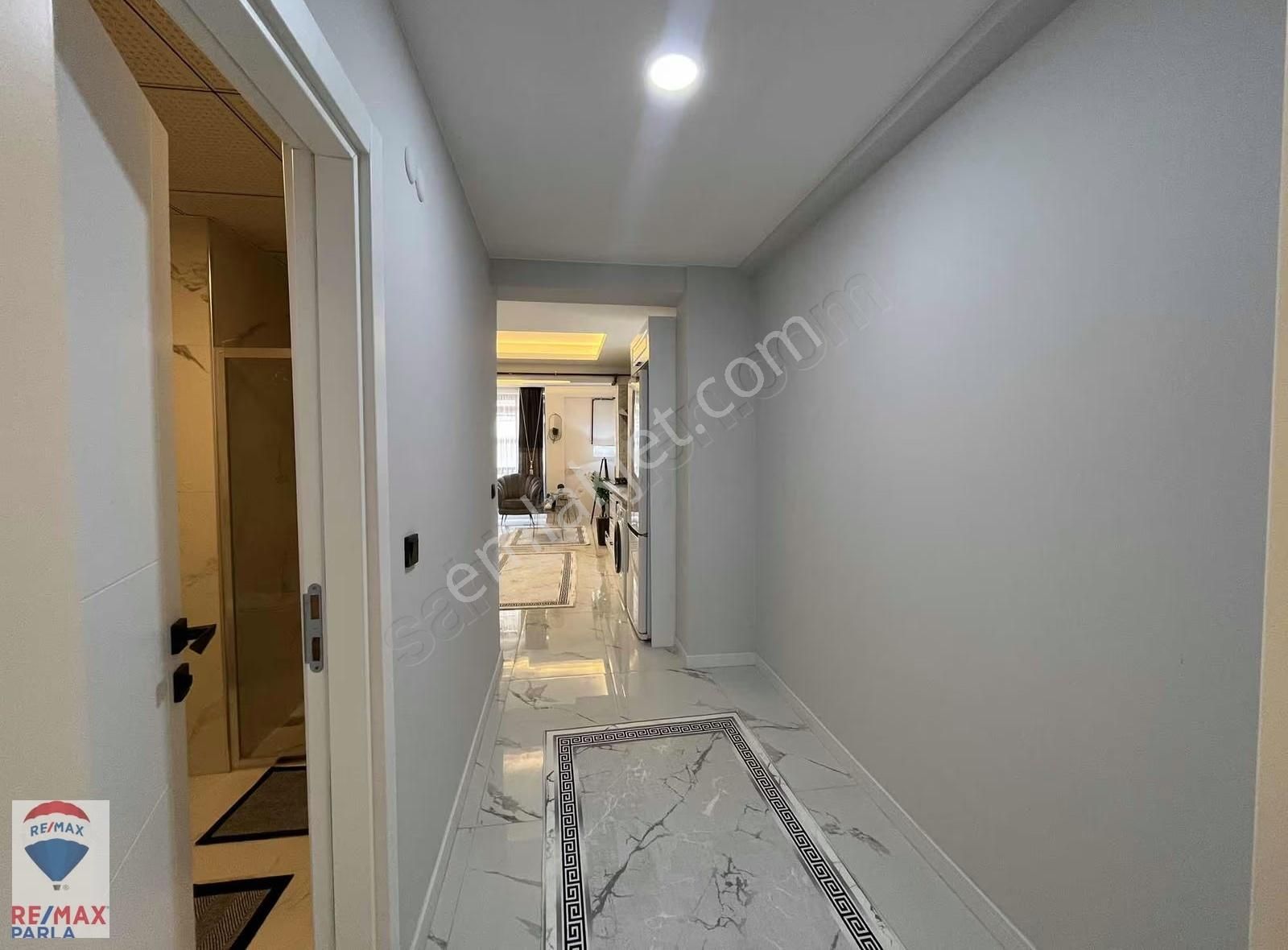 Bulvara İkinci Bina | Lüks Sıfır Eşyalı 1+1 | Geniş İç Dizayn! - Görsel 13