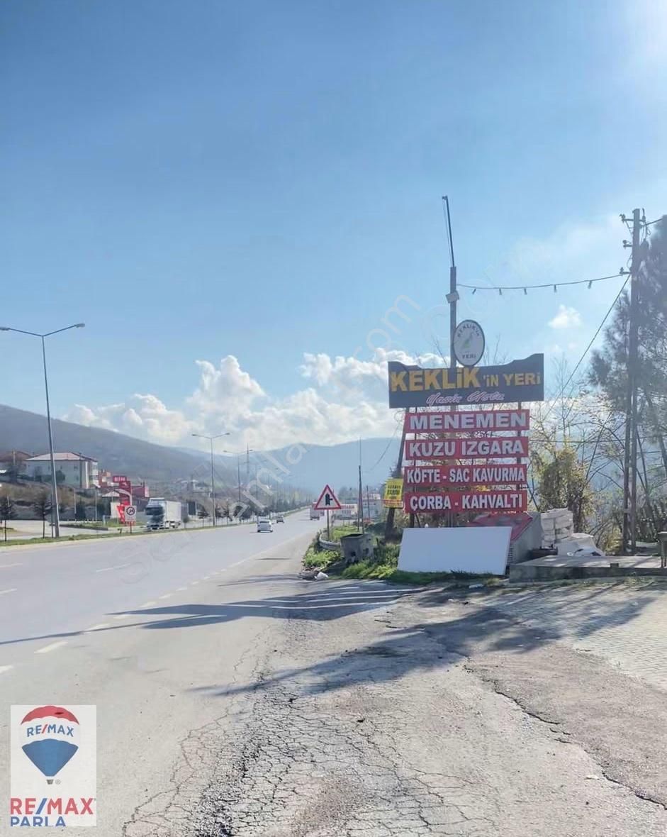 E5 Yoluna 134m Cephe Çakallıda Arsa - Görsel 2