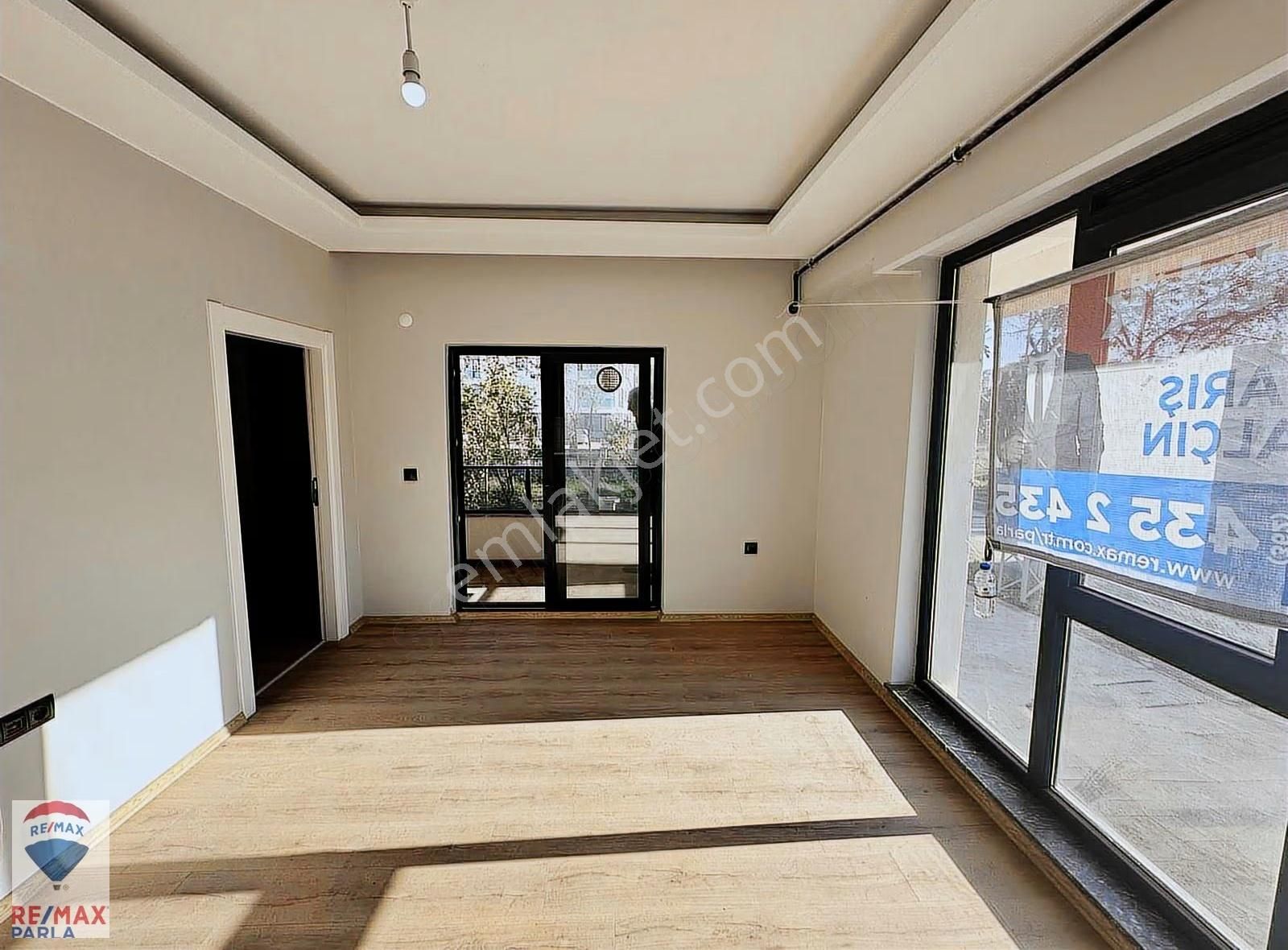 Atakum Körfez Tramwaya 50 Adım Satılık 1+1 Daire - Görsel 19