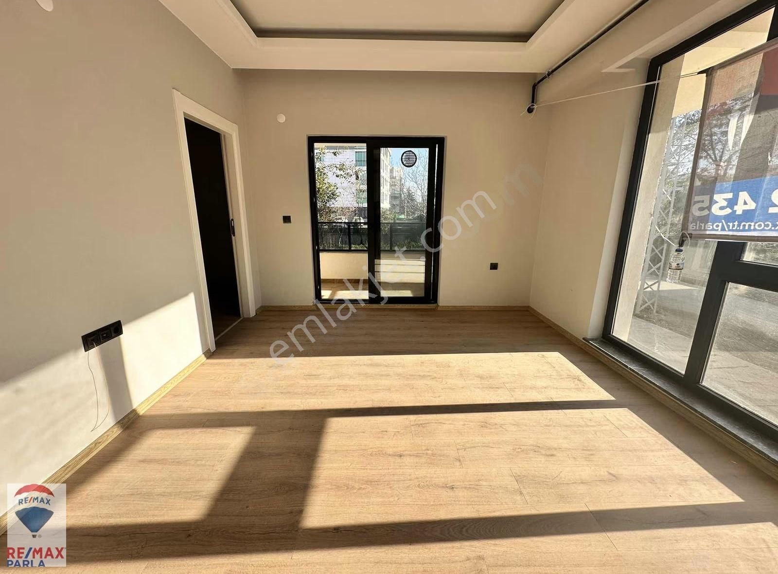 Atakum Körfez Tramwaya 50 Adım Satılık 1+1 Daire - Görsel 17