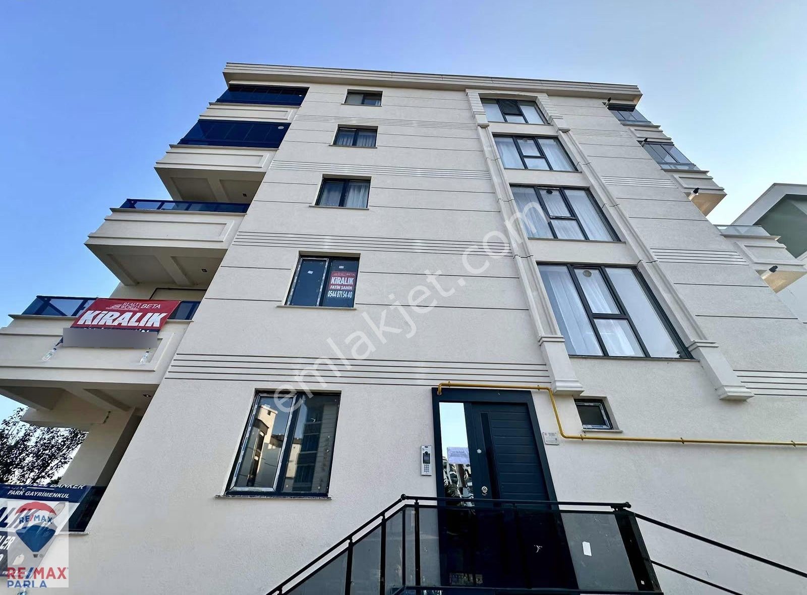 Atakum Körfez Tramwaya 50 Adım Satılık 1+1 Daire - Görsel 5