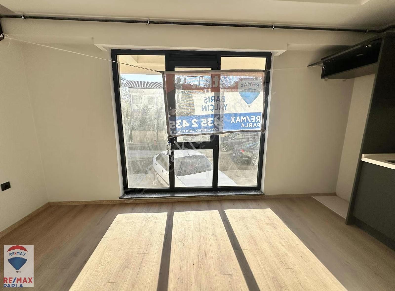 Atakum Körfez Tramwaya 50 Adım Satılık 1+1 Daire - Görsel 9