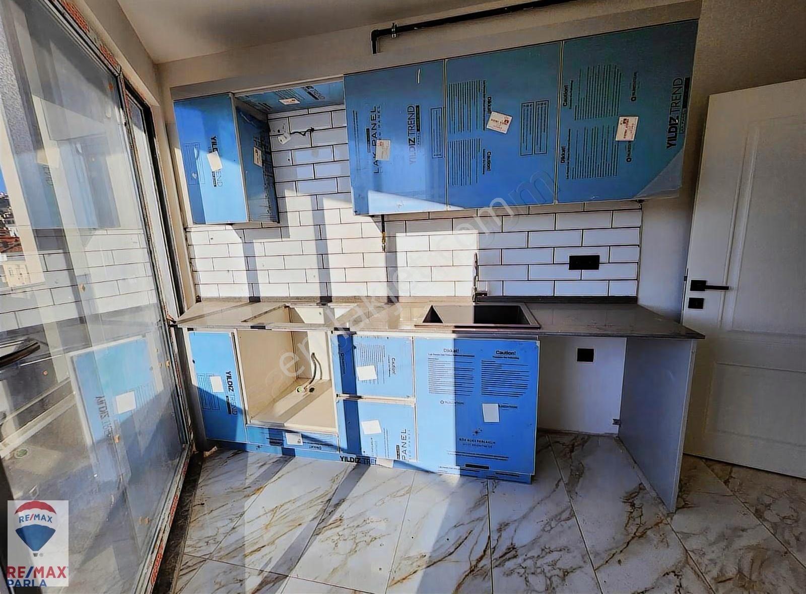 56'ların Başlangıcında Sıfır Daire Ofis Kullanımına Uygun - Görsel 27