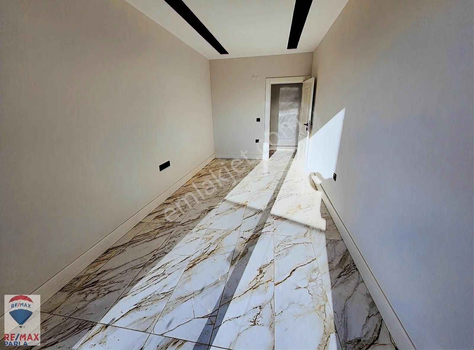 56'ların Başlangıcında Sıfır Daire Ofis Kullanımına Uygun - Görsel 12