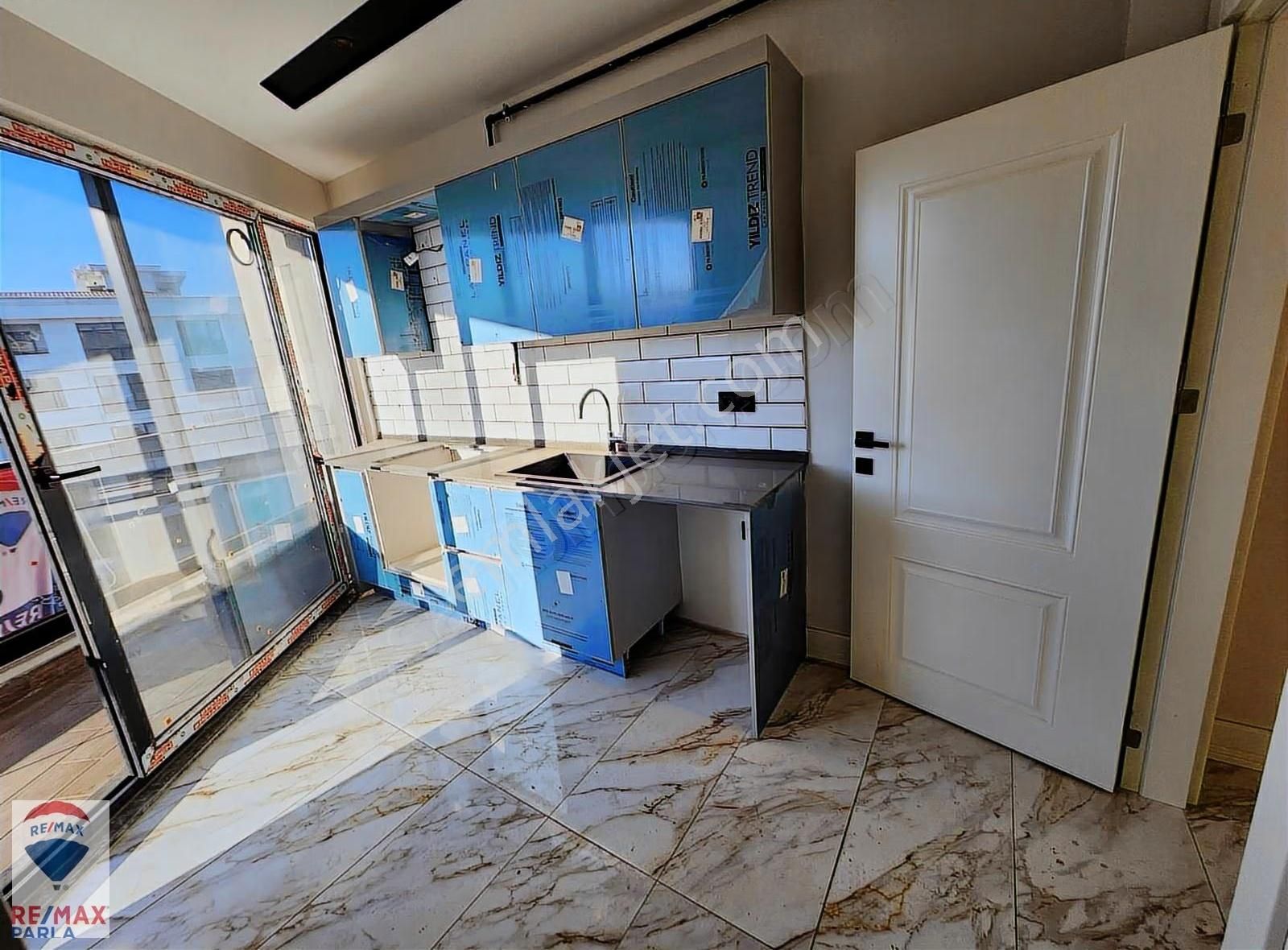 56'ların Başlangıcında Sıfır Daire Ofis Kullanımına Uygun - Görsel 19