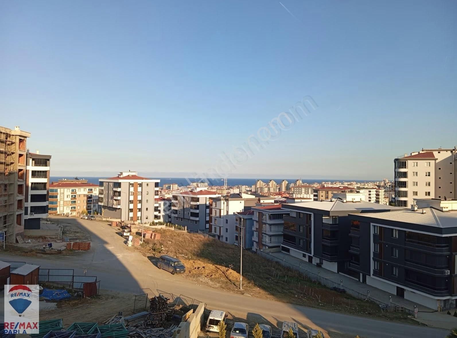 Remax Parla Gayrimenkul'r.t.e Bulvarına Cephe 1+1 Satılık Ofis - Görsel 22