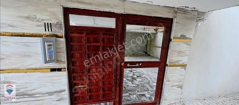 Remax Parla Dinçer Sancı Dan 3+1 Deniz Manzaralı Merkezi Konumda - Görsel 19