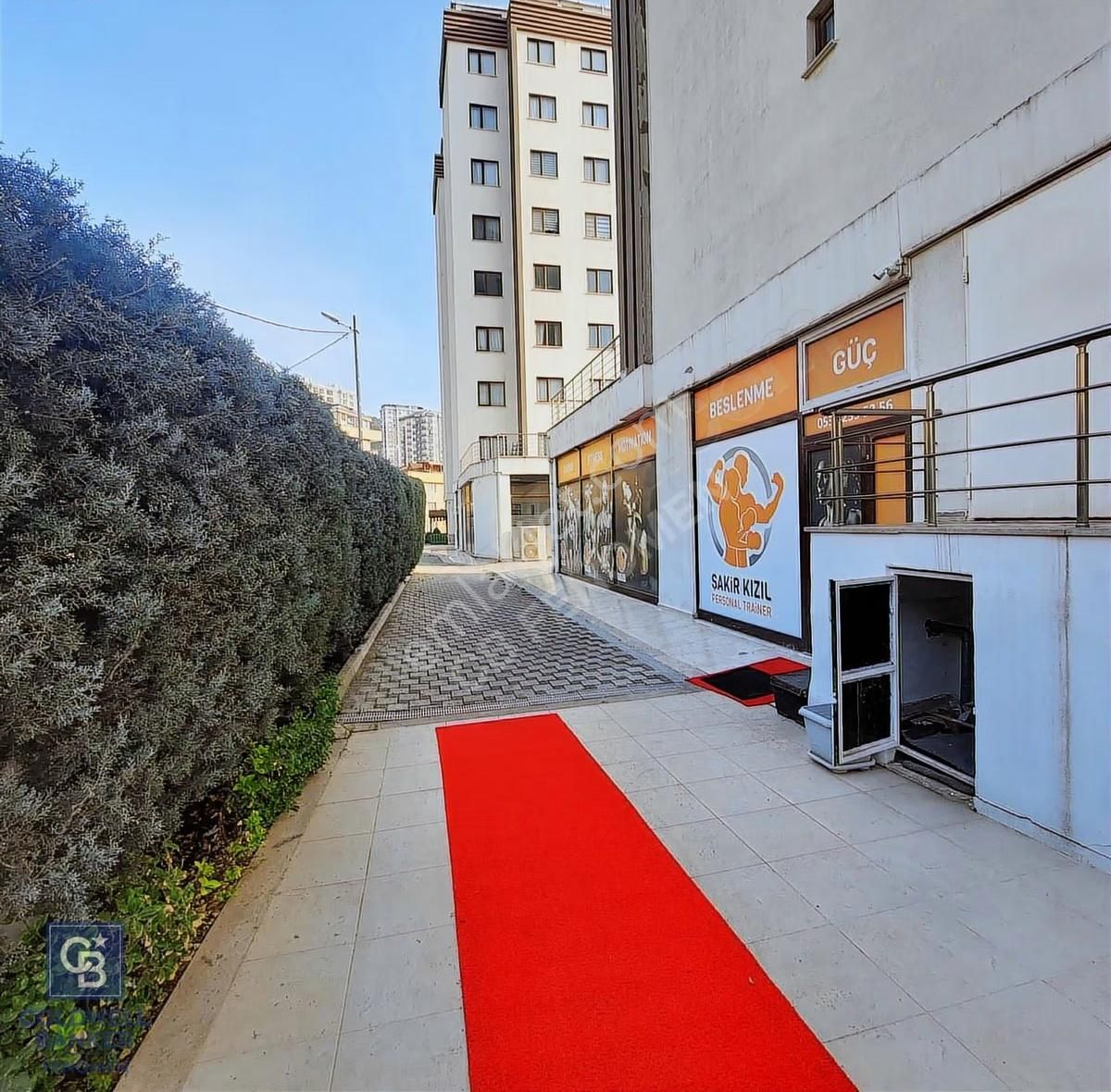 Kartal'da Site İçerisinde Ebeveyn Banyolu Satılık 3+1 Daire - Görsel 4