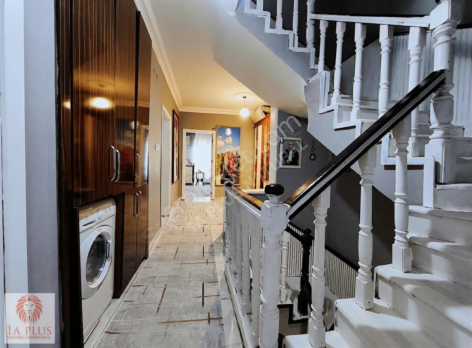 Villa Antalya'da Şehrin İçinde 4+1 300 M2 3 Katlı Müstakil Gibi - Görsel 21