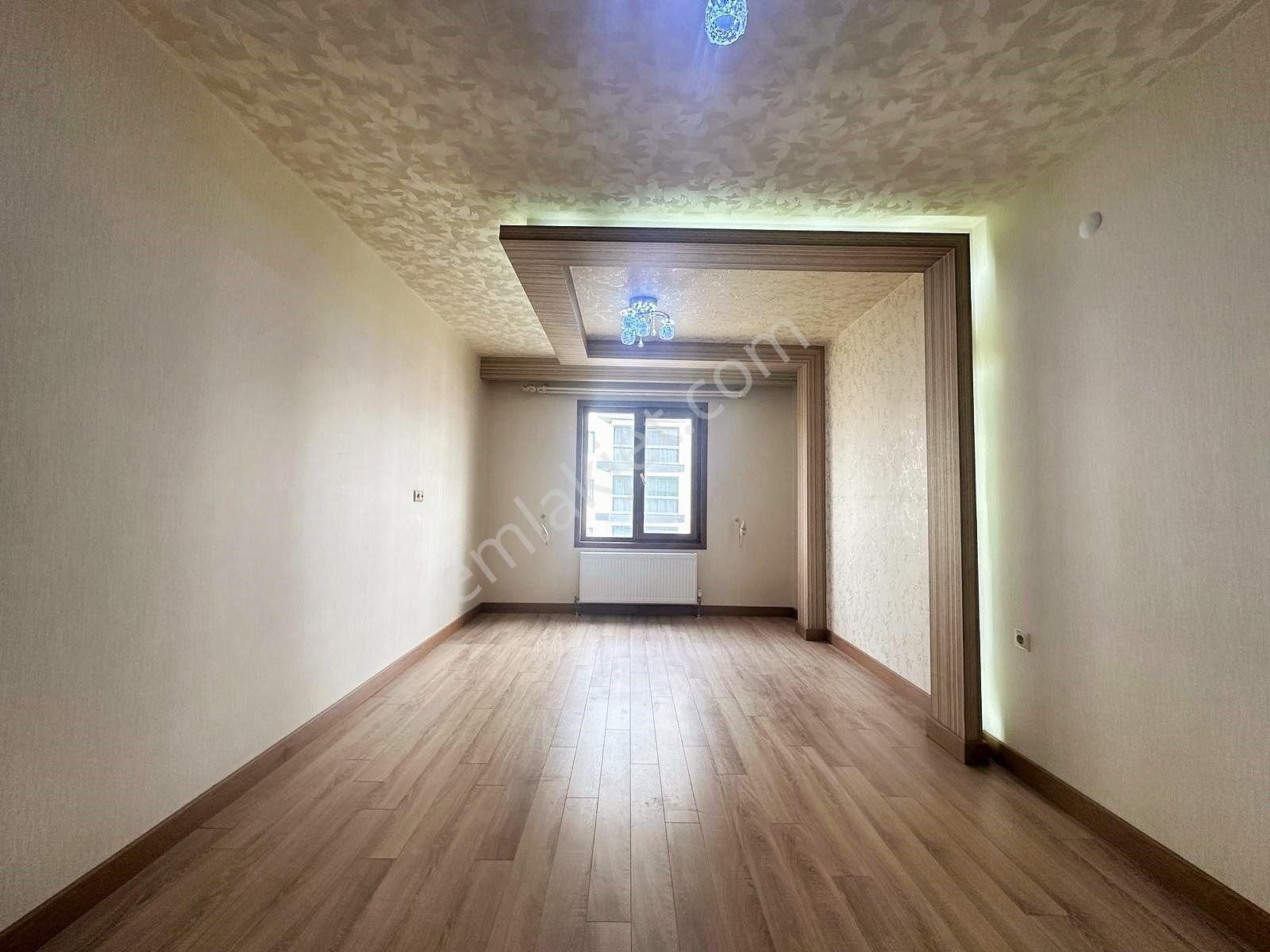 Ufuk Kılıç Emlak'tan Lüx Sitede Full Yapılı K.otoparklı 4+1 Daire - Görsel 22