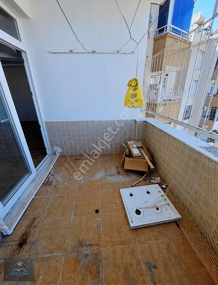 Selanik'ten Mavi Bulvar'da 3+1 Kapalı Mutfaklı D.gazlı Ekstralı - Görsel 24