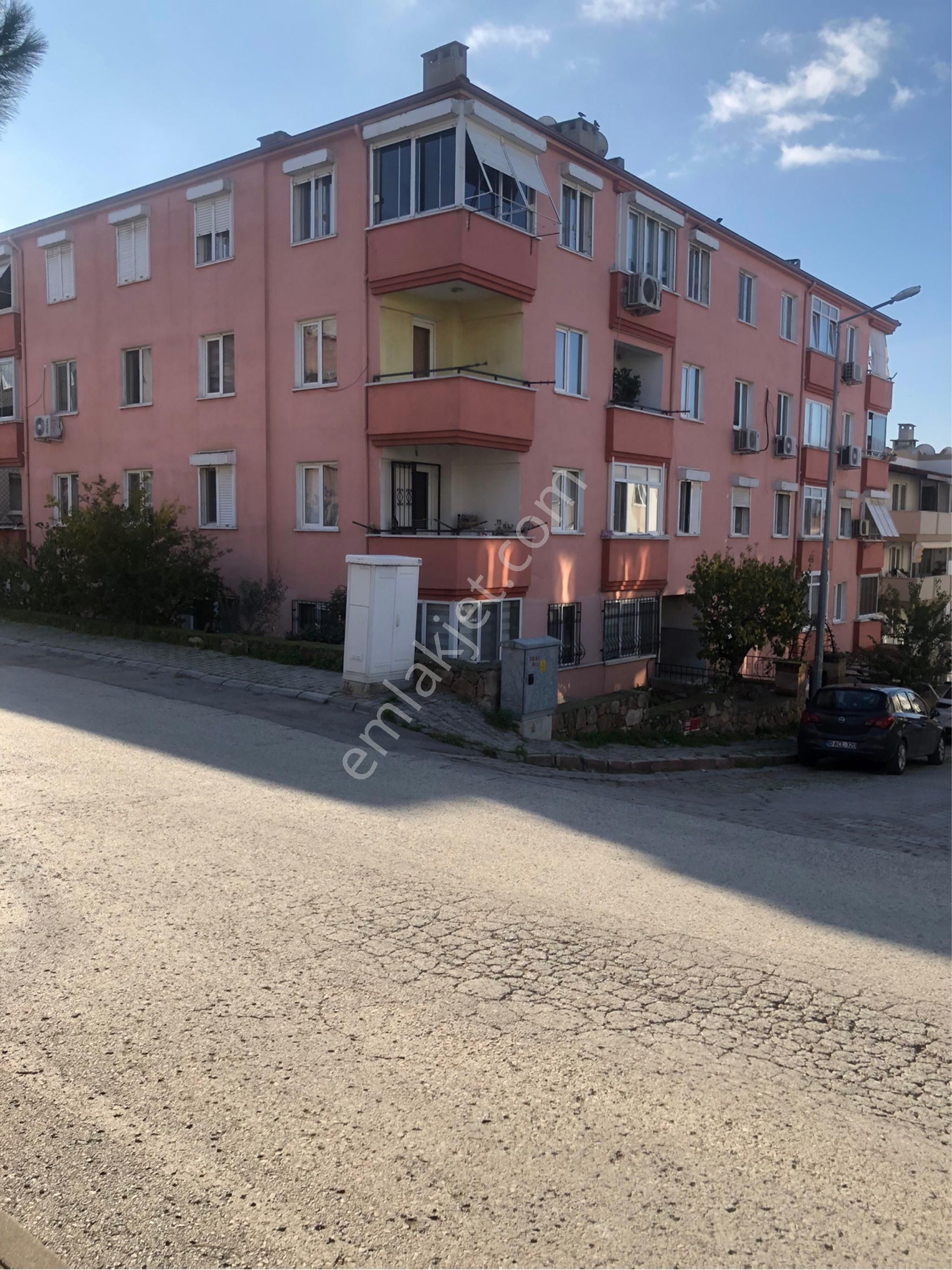 Satılık Lüks Deprem Yönetmeliğine Uygun Daire
