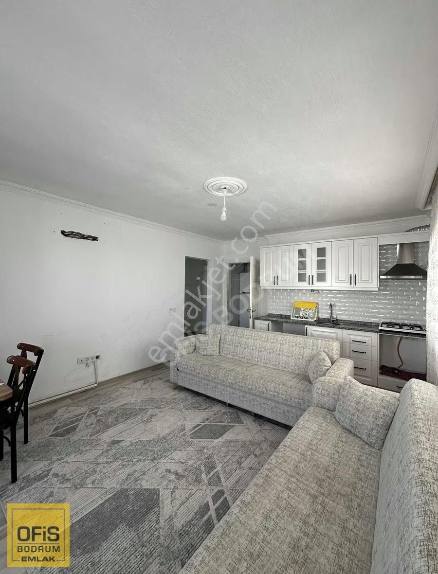 Ofis Bodrum | Mumcular Merkez Kiralık 2+1 Eşyalı Geniş Daire - Görsel 2