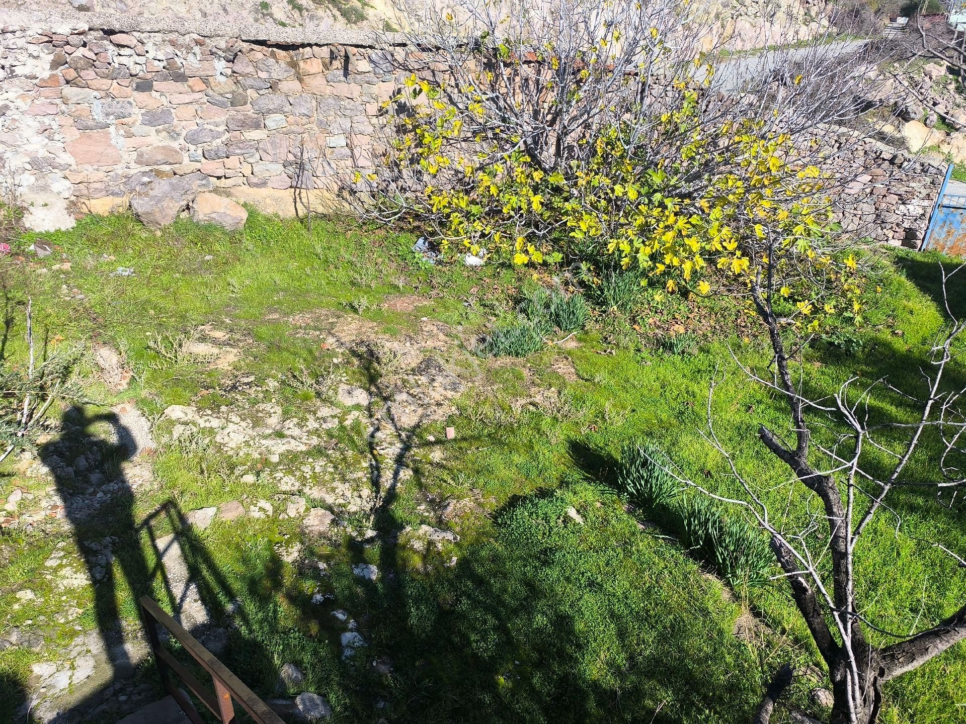 Manisa Yunusemre Karakılıçlı 475 M2 Müstakil Taş Ev 3.500.000tl - Görsel 10