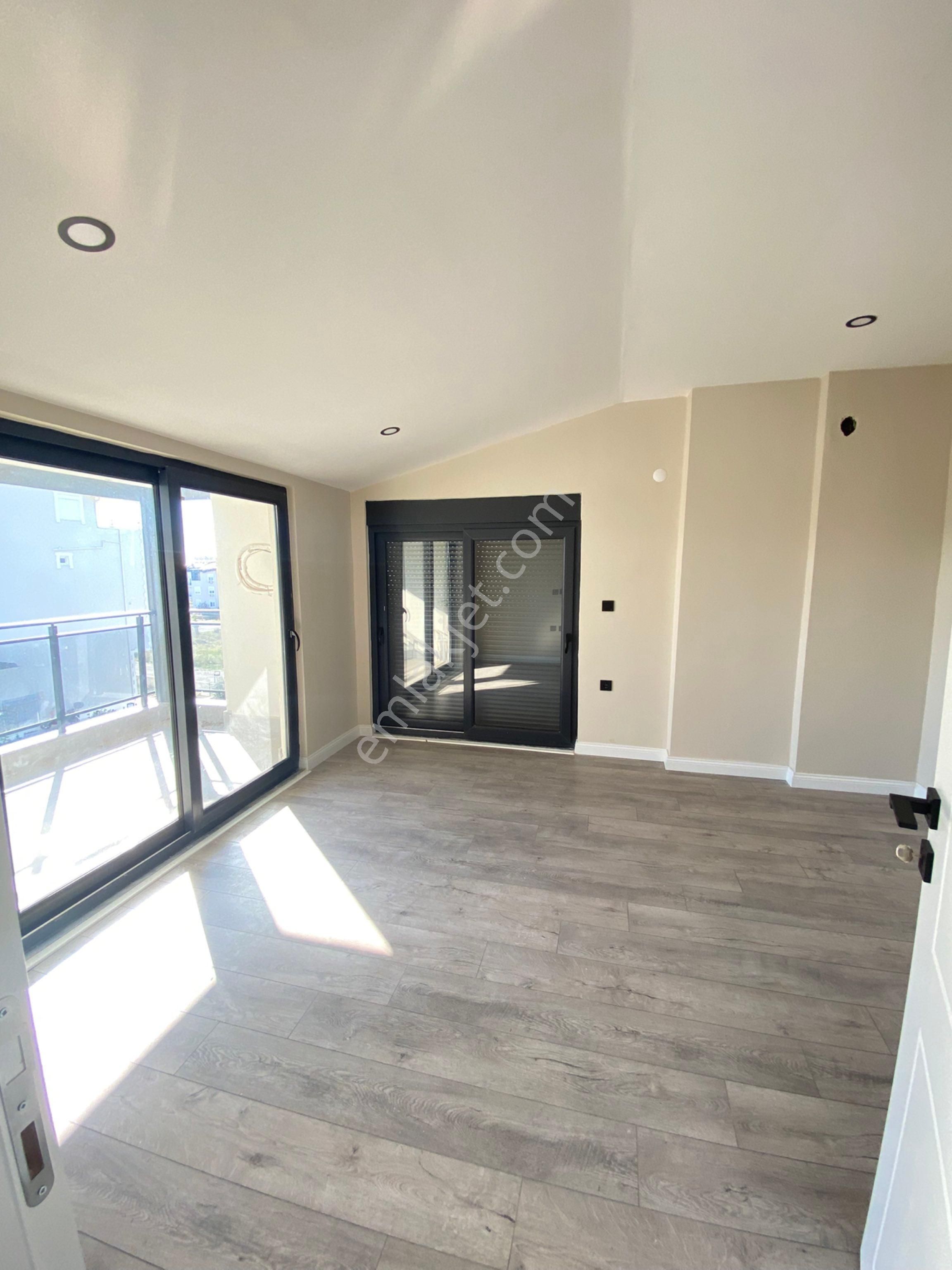 Ilıca Mahallesi’nde 2 + 1 Ayrı Mutfak Dubleks Dairemiz Satılıktır - Görsel 19