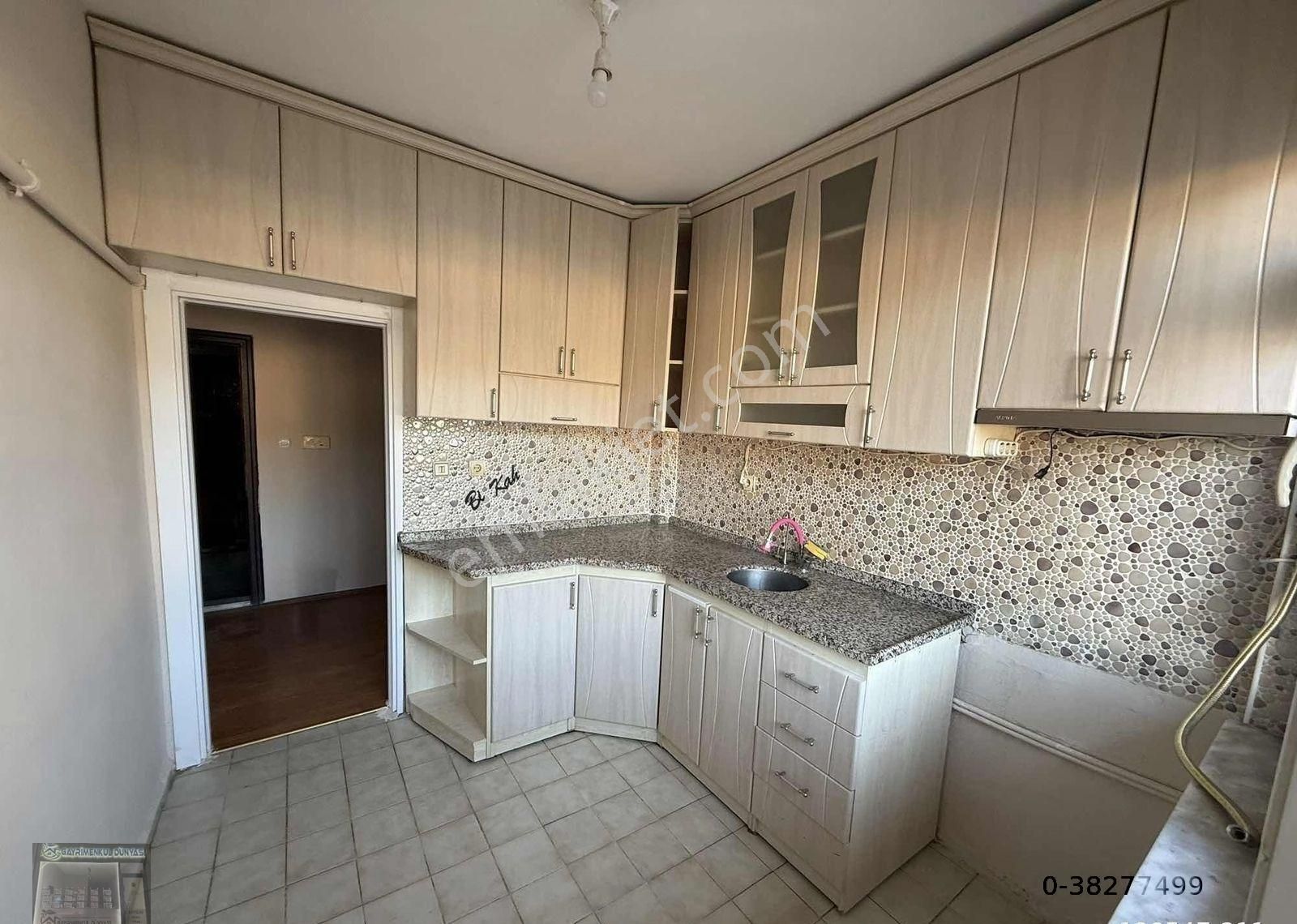 Gayrimenkul Dünyasın'dan Kapalı Pazar Yani Kiralık Daire.! - Görsel 3