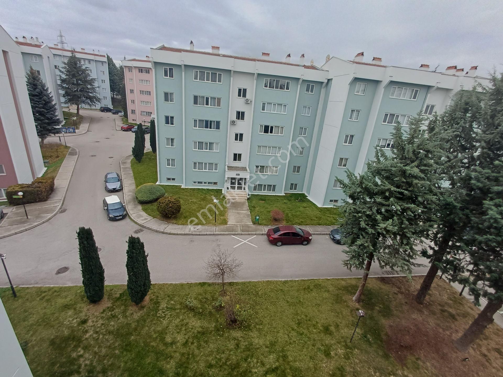 Konutkent Oyak 9 Sıtesın'de 3+1 Satılık Daıre - Görsel 4