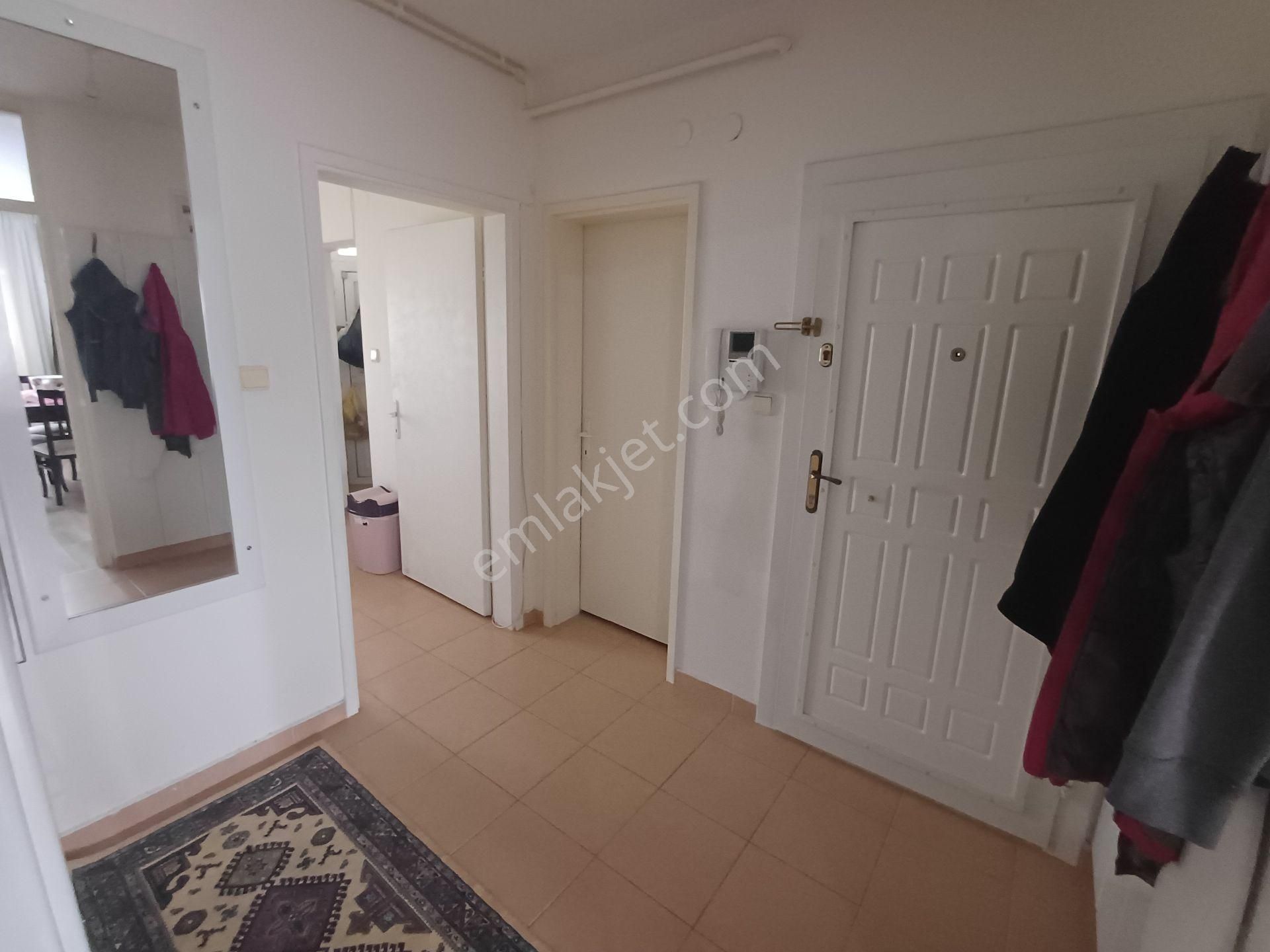 Konutkent Oyak 9 Sıtesın'de 3+1 Satılık Daıre - Görsel 12