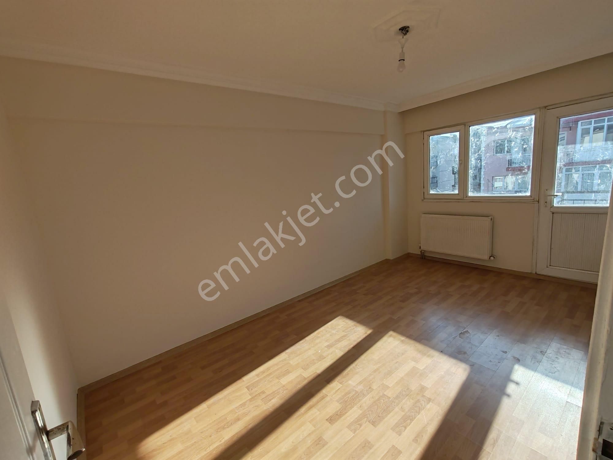 Buca Atatürk Mahallesi Ana Yol Üzerinde 3+1 Kiralık Daire - Görsel 23