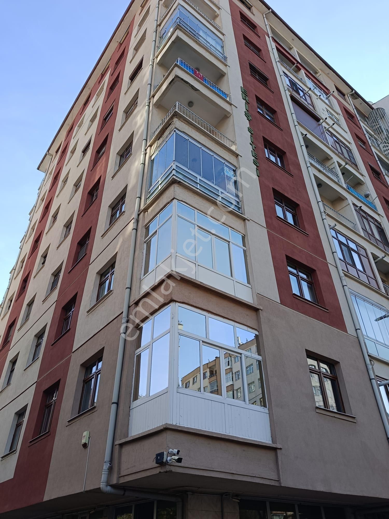 Hava Lojmanları Civarı 2+1 Ara Kat Satılık Daire