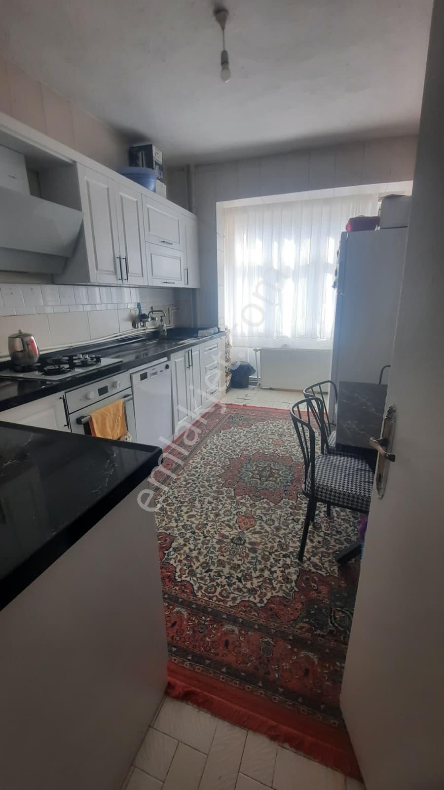 Hava Lojmanları Civarı 2+1 Ara Kat Satılık Daire - Görsel 13