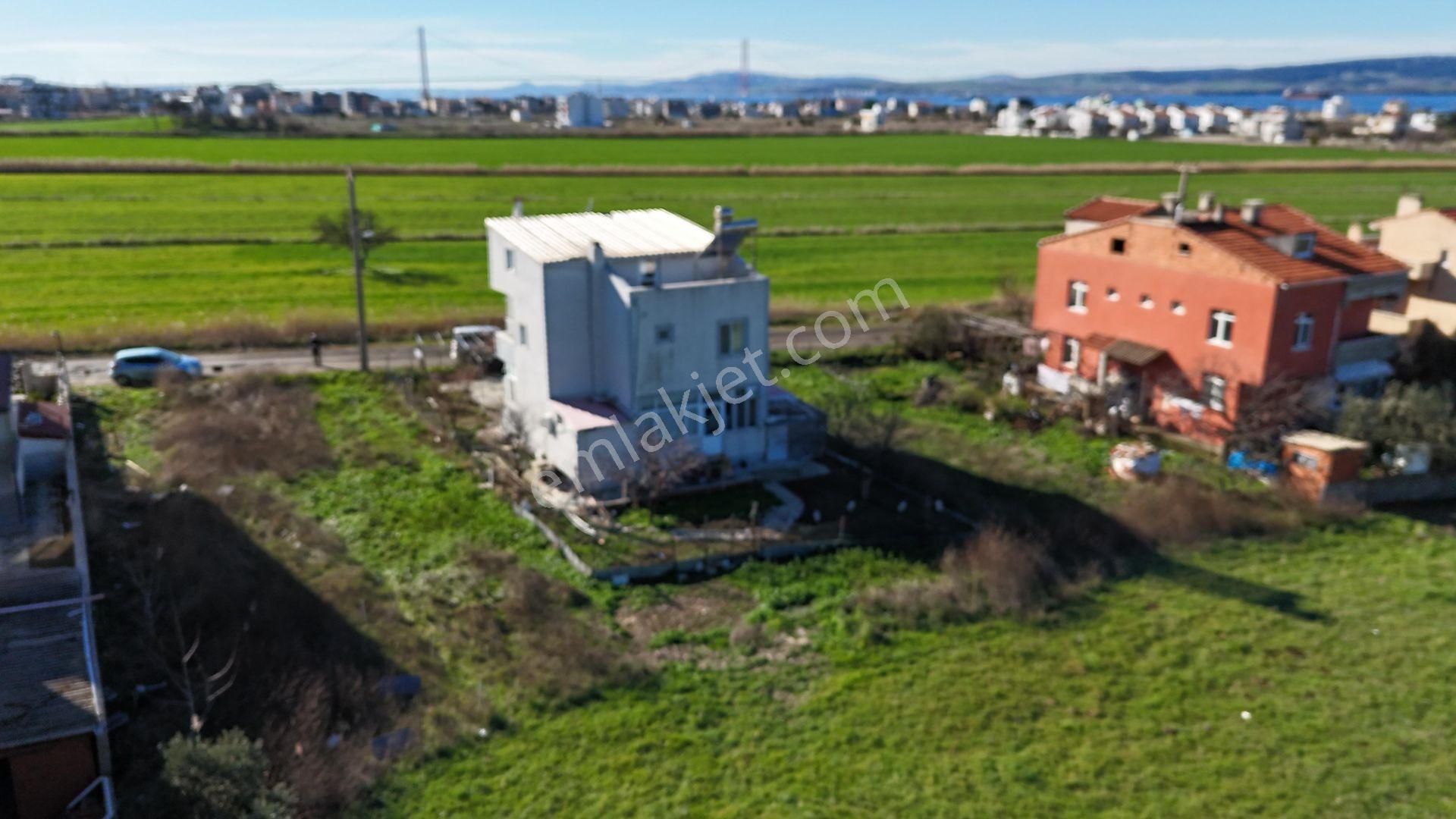 Lapseki Çardak’ta Boğaz Gören Uygun Fiyatlı Konut Arsası - Görsel 3