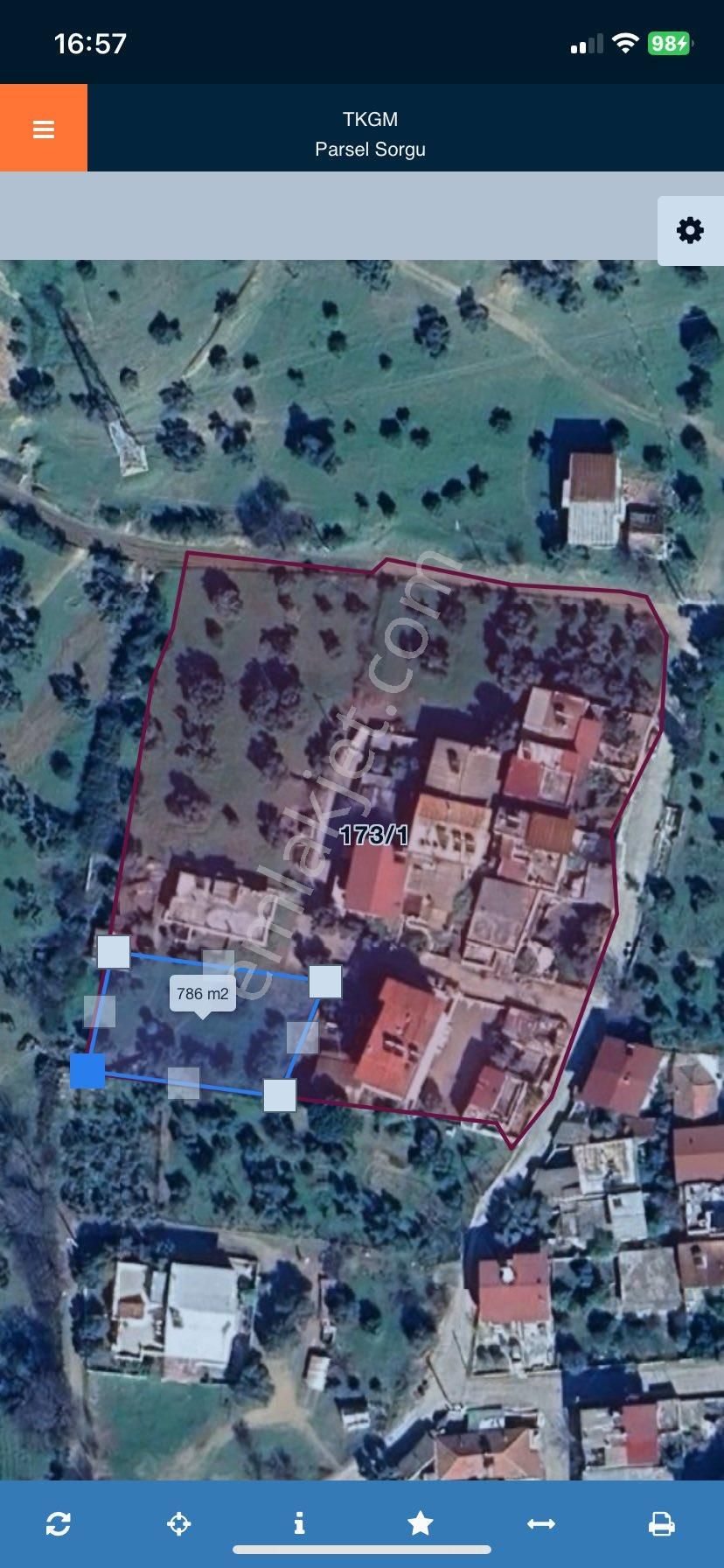 Aydoğduda İmara Yakın 800 M2 Bahçe