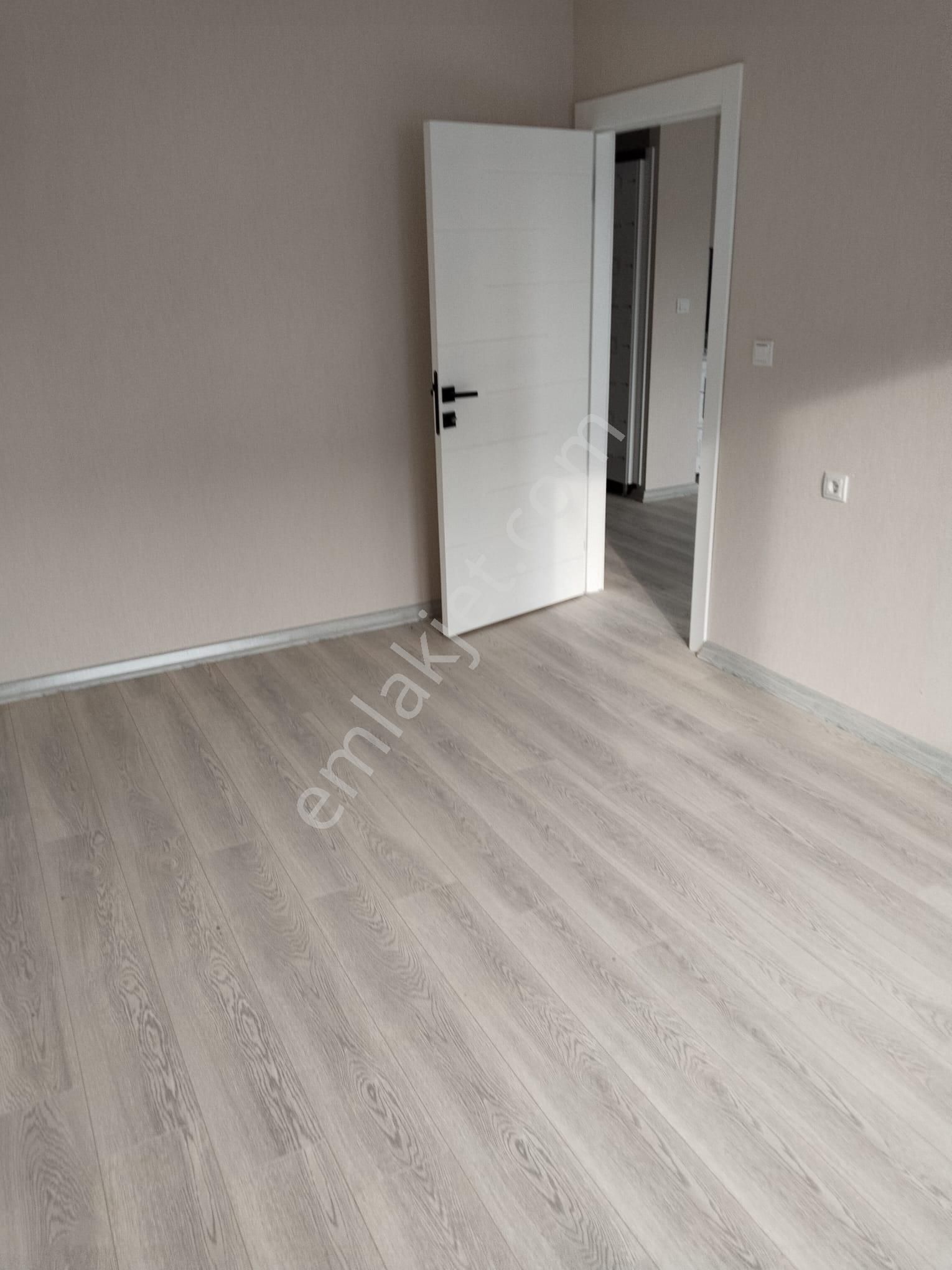 Çubuk Esenboğa Mahallesinde Sıfır Hiç Oturulmamış Katta 1.kat 1+1 Satılık Daire - Görsel 19