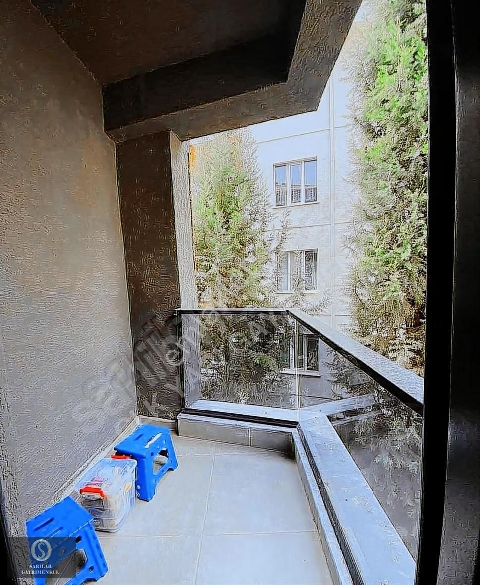 Sarılar Gayrimenkul'den Balkonlu Yerden Isıtmalı Asansörlü 1+1 - Görsel 13