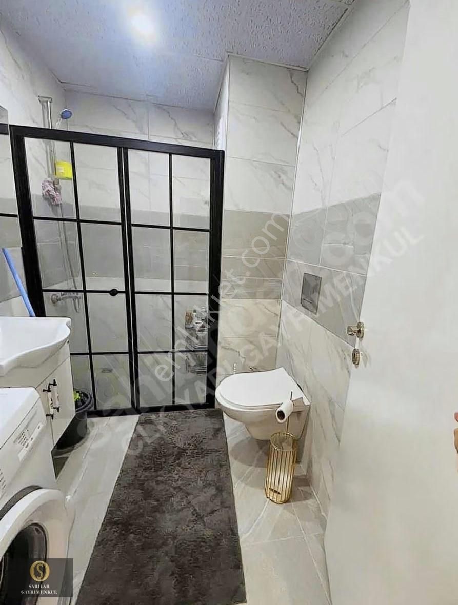 Sarılar Gayrimenkul'den Balkonlu Yerden Isıtmalı Asansörlü 1+1 - Görsel 4