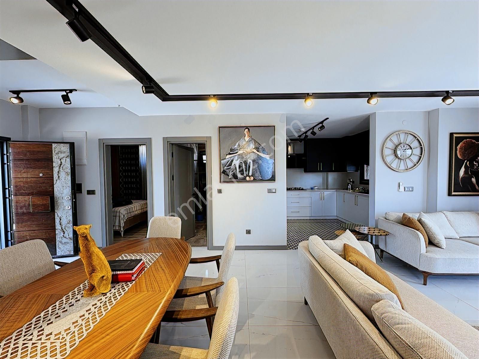 Kuşadası,nda Müstakil Özel Havuzlu 4+1 Villa - Görsel 11