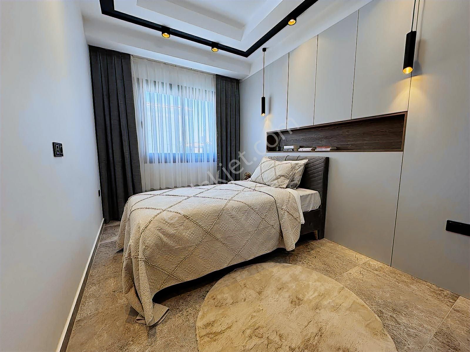 Kuşadası Davutlar Müstakil Özel Havuzlu Şömineli Satılık Villa - Görsel 27