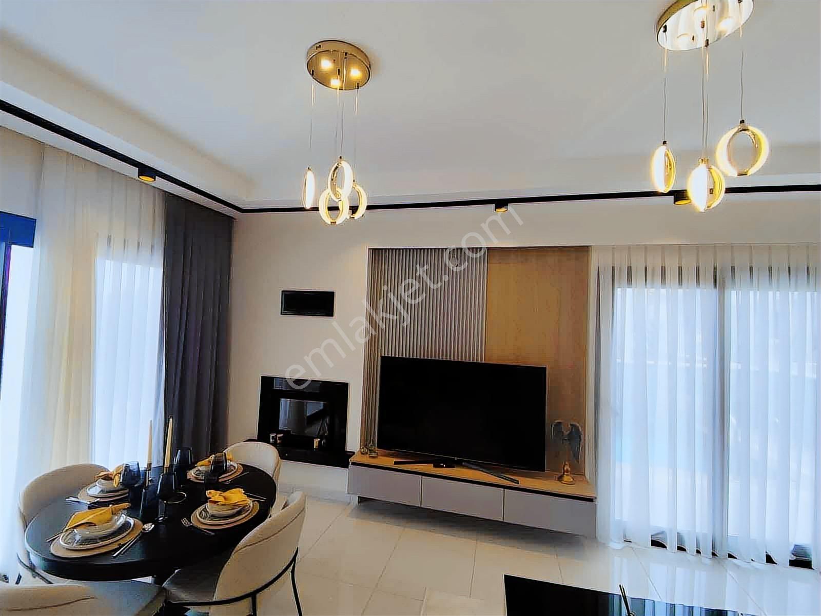 Kuşadası Davutlar Müstakil Özel Havuzlu Şömineli Satılık Villa - Görsel 21