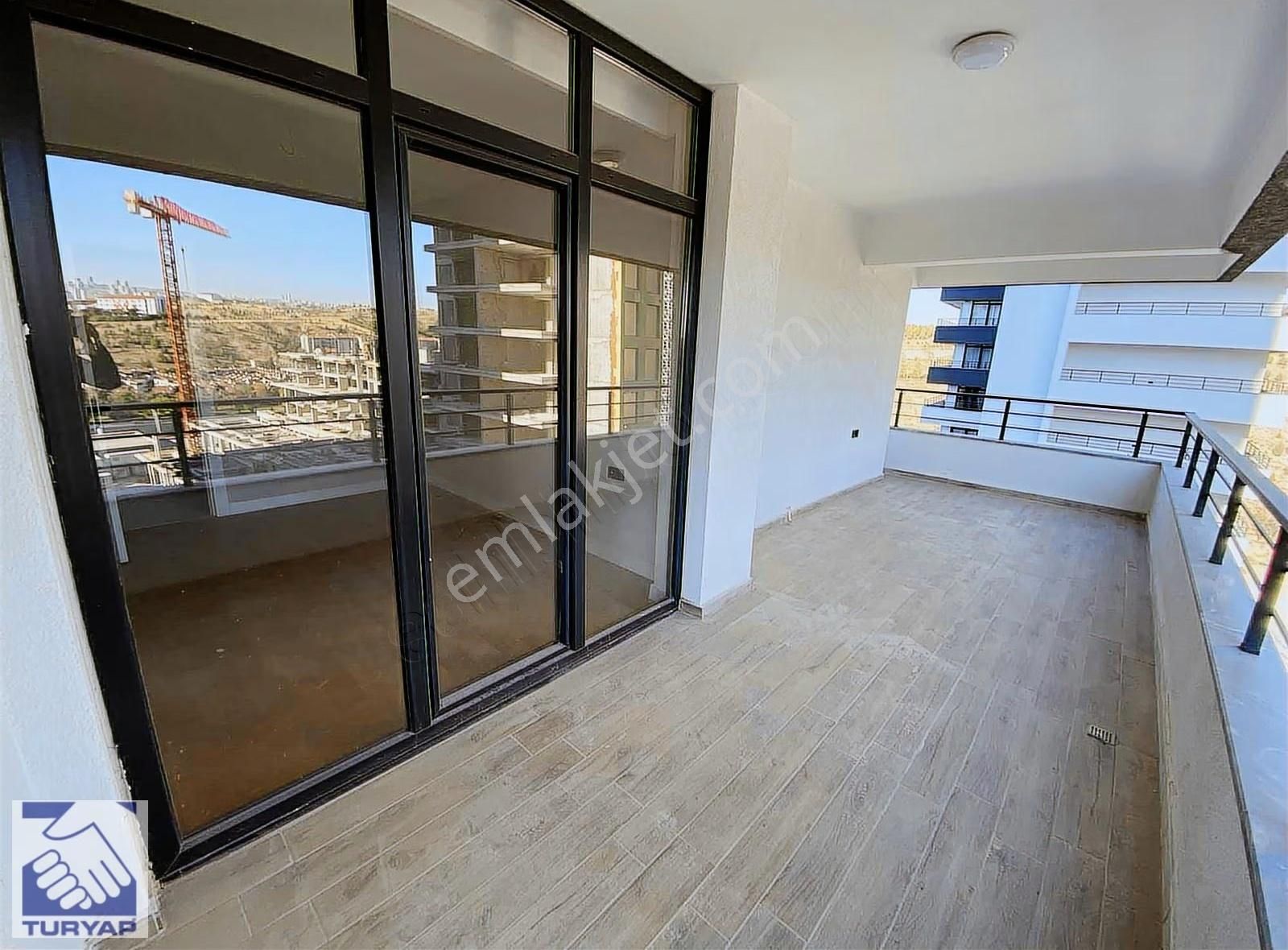 Koru İdealde Eskişehir Yoluna Cephe Mukemmel Konumda Boş Satılık - Görsel 8