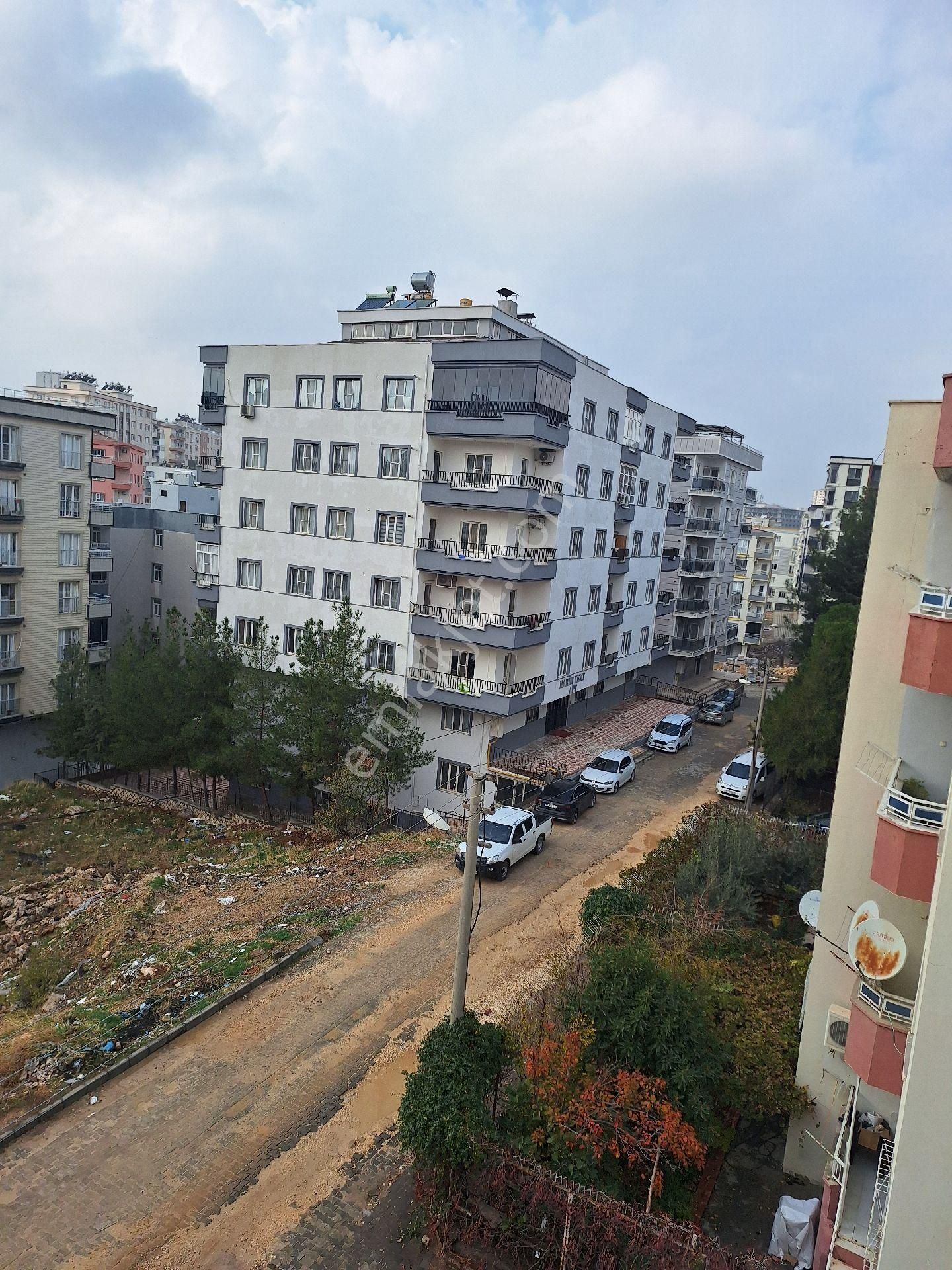 Değer Emlak'tan İsra Sitesinde 3+1 Daire Satılıktır - Görsel 14