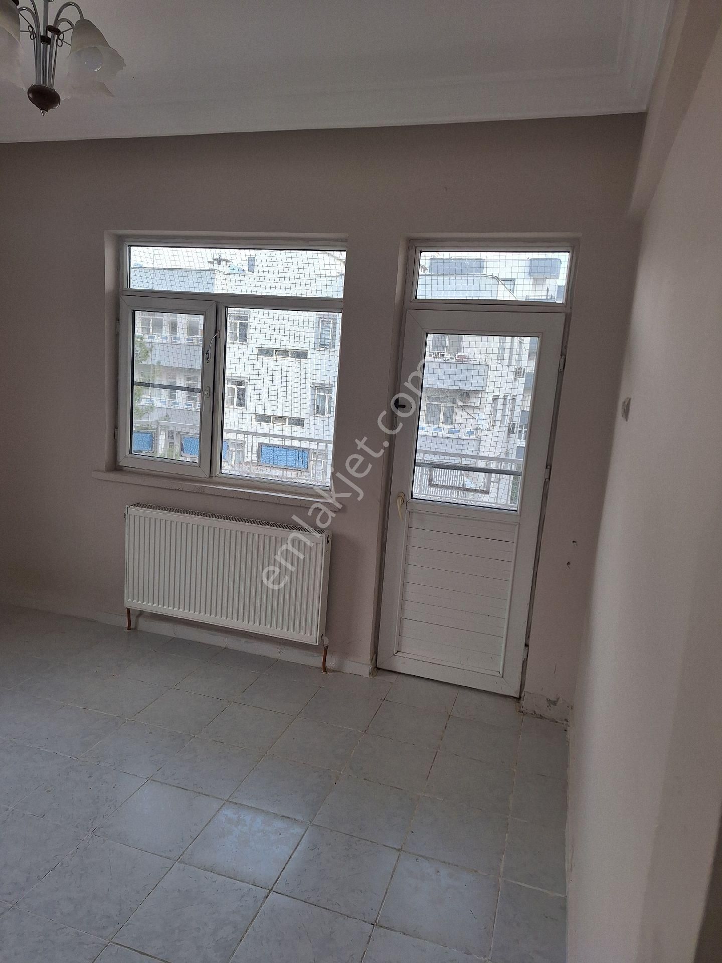 Değer Emlak'tan İsra Sitesinde 3+1 Daire Satılıktır - Görsel 4