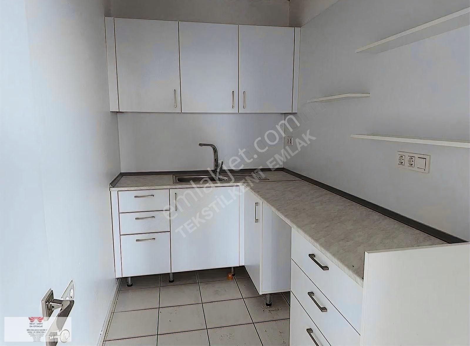 Koza Plaza'da Şehir Manzaralı Masrafsız Lüks Yapılı Plaza Katı - Görsel 7