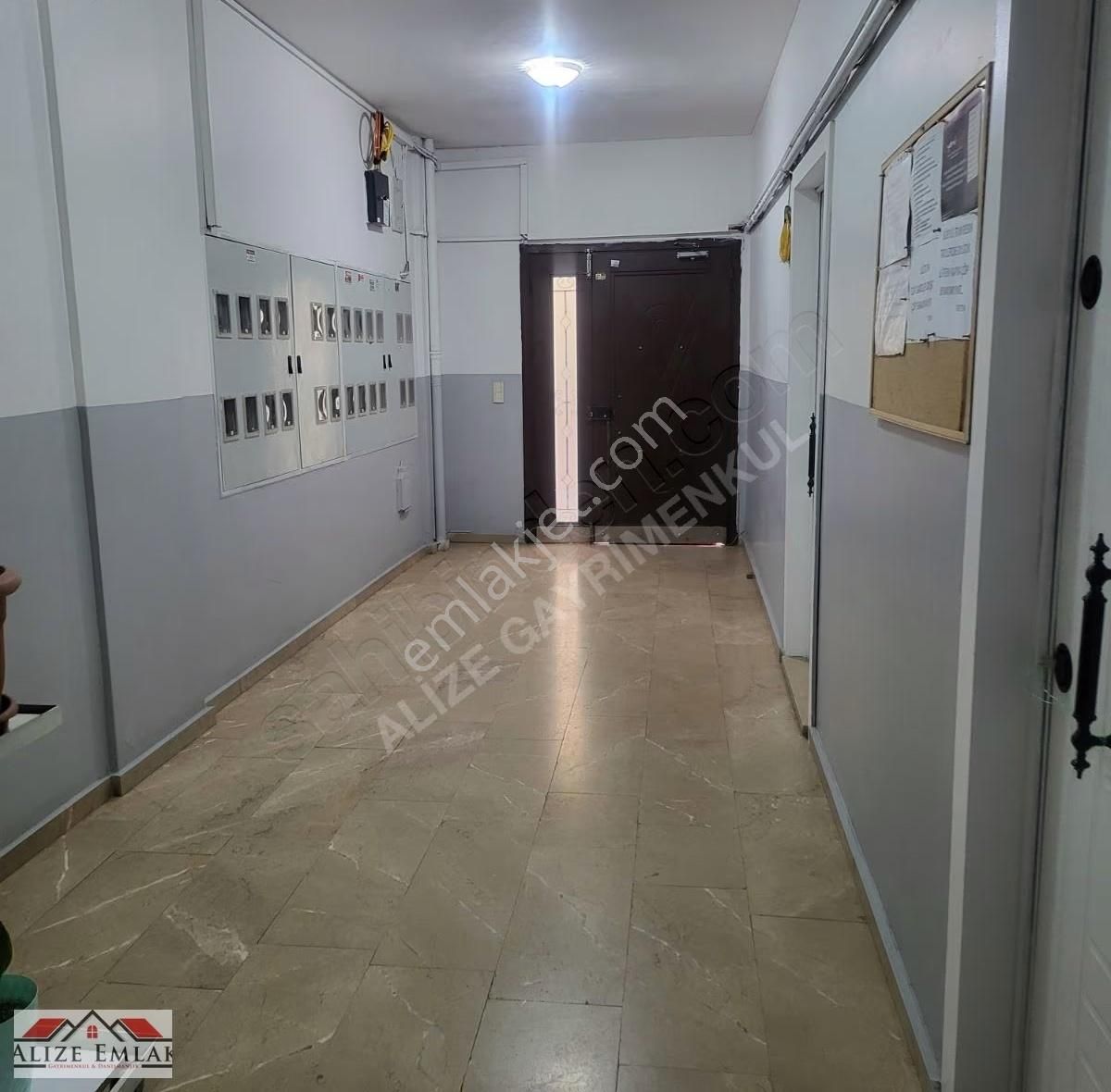 İzden Halkalı Belediye Civari Asansòr Kapali Otopark Butik Site - Görsel 45