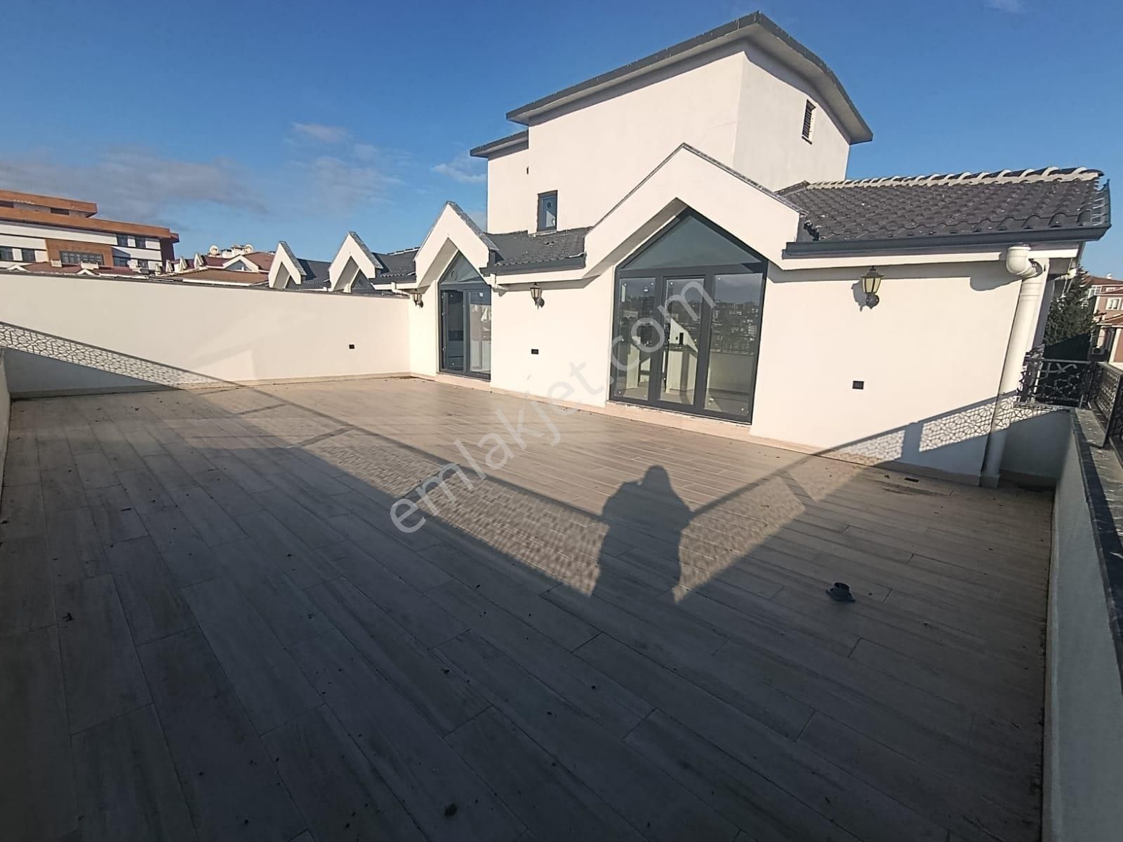 Ekşioğlu'ndan Tekirdağ Süleymanpaşa Hürriyet Mah 6+2 Dubleks Satılık Daire - Görsel 3