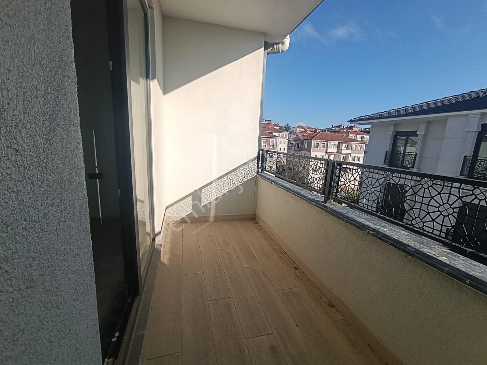 Ekşioğlu'ndan Tekirdağ Süleymanpaşa Hürriyet Mah 6+2 Dubleks Satılık Daire - Görsel 11