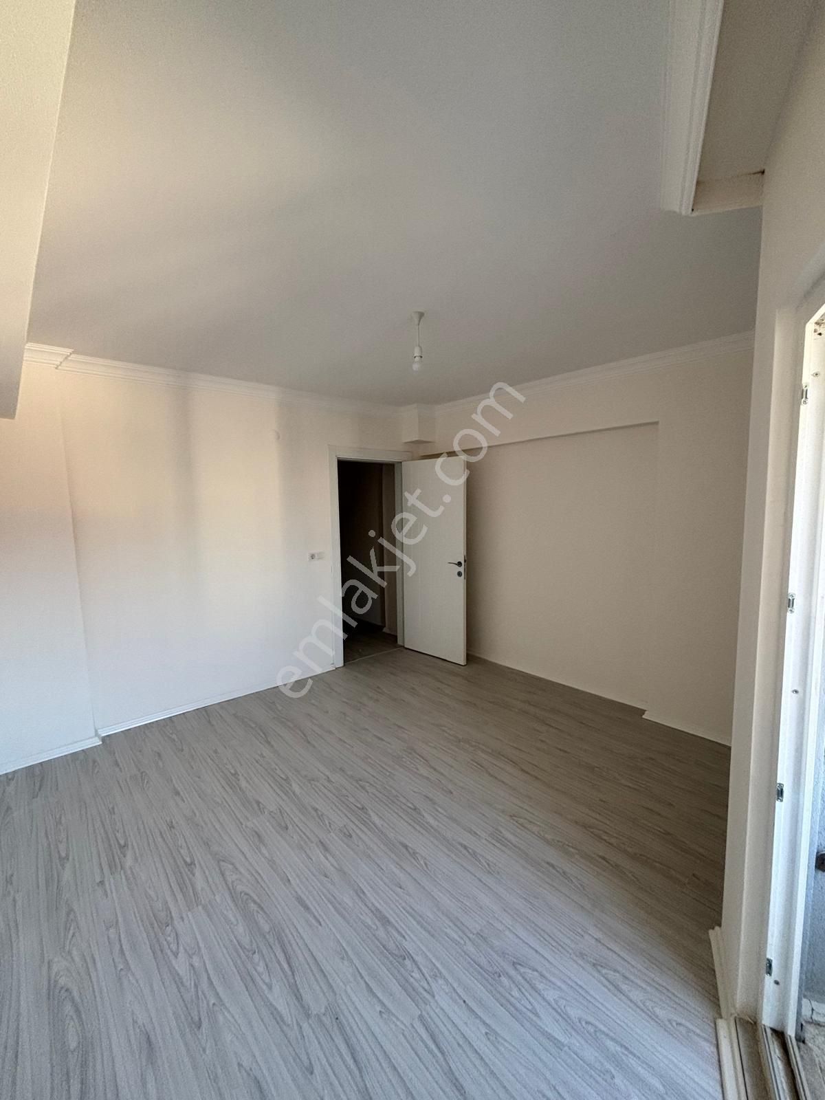 Nazilli Yenimahalle De Satılık 2+1 Daire - Görsel 8