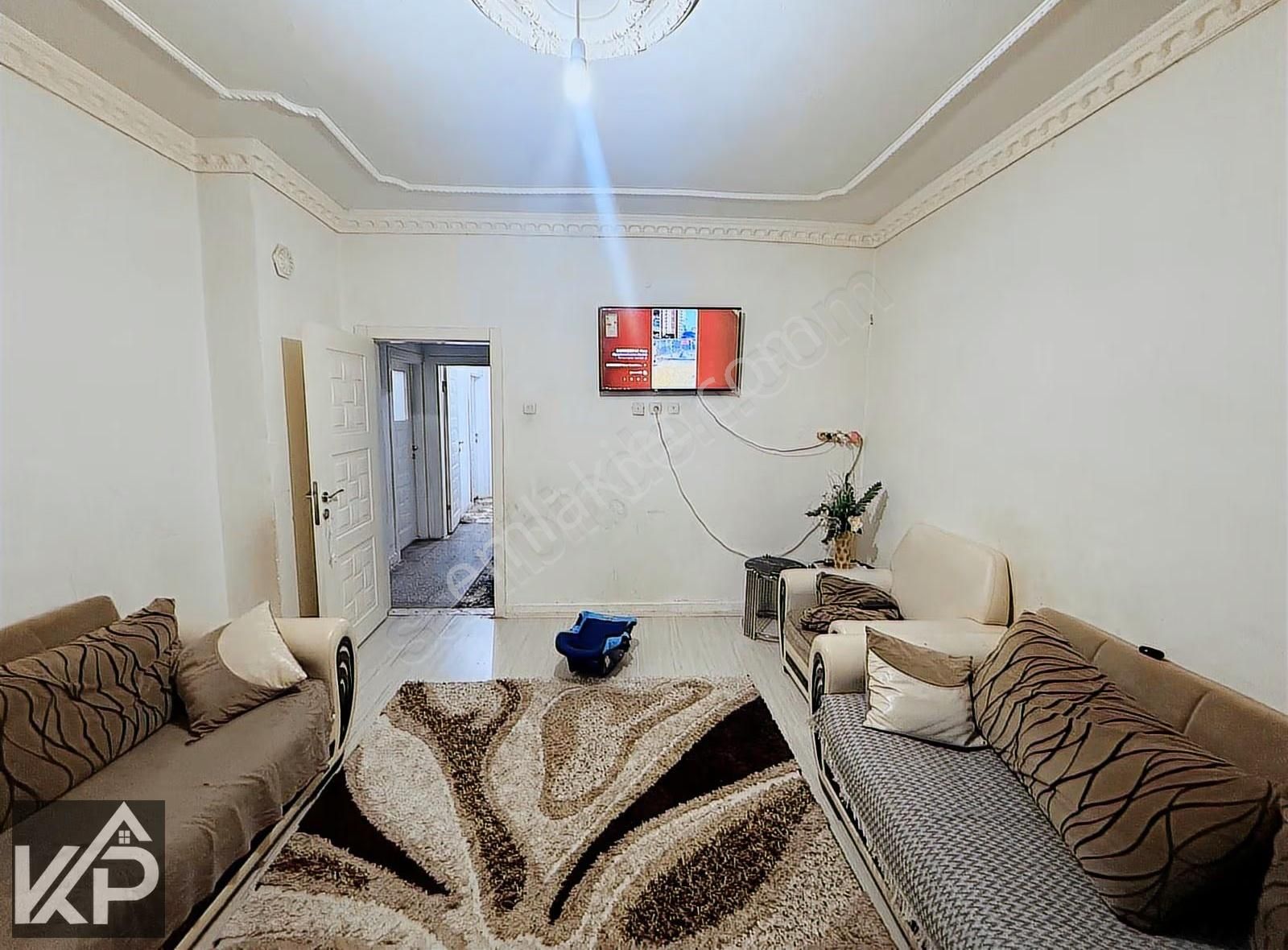 Fevziçakmak Mahallesinde Acil Satılık Geniş 3+1 Daire - Görsel 9