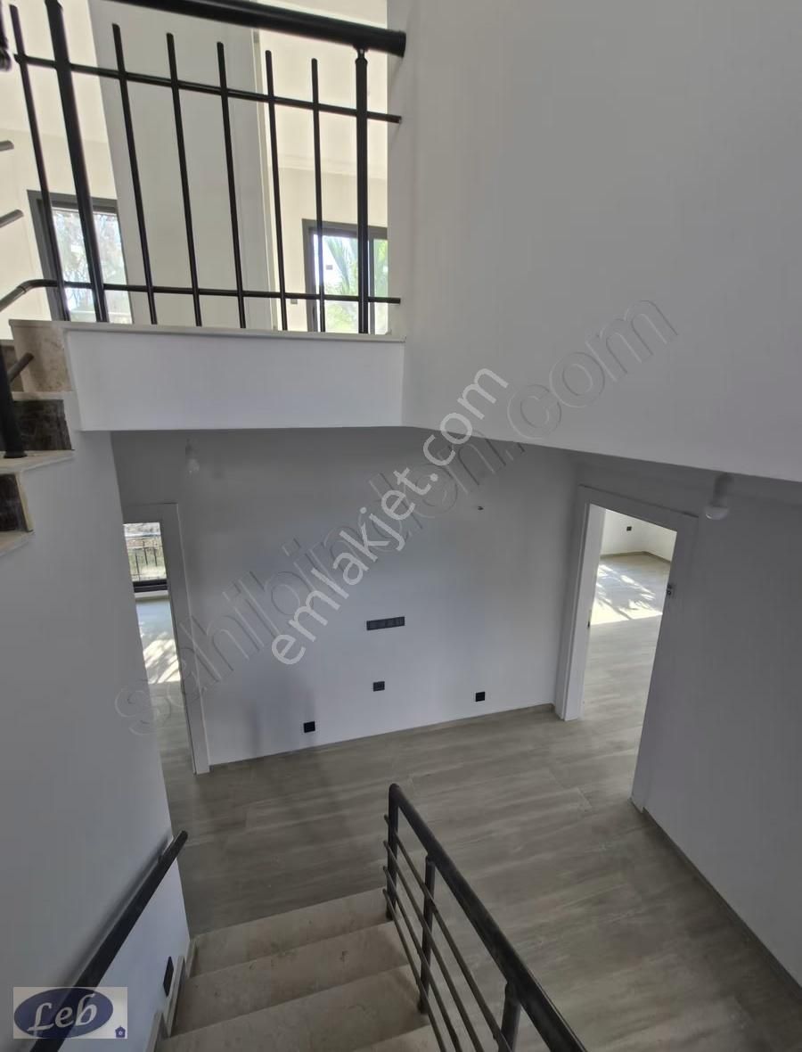 Fethiye Üzümlü'de Muhteşem Doğa İçinde Satılık 5+1 Lüks Villa - Görsel 25
