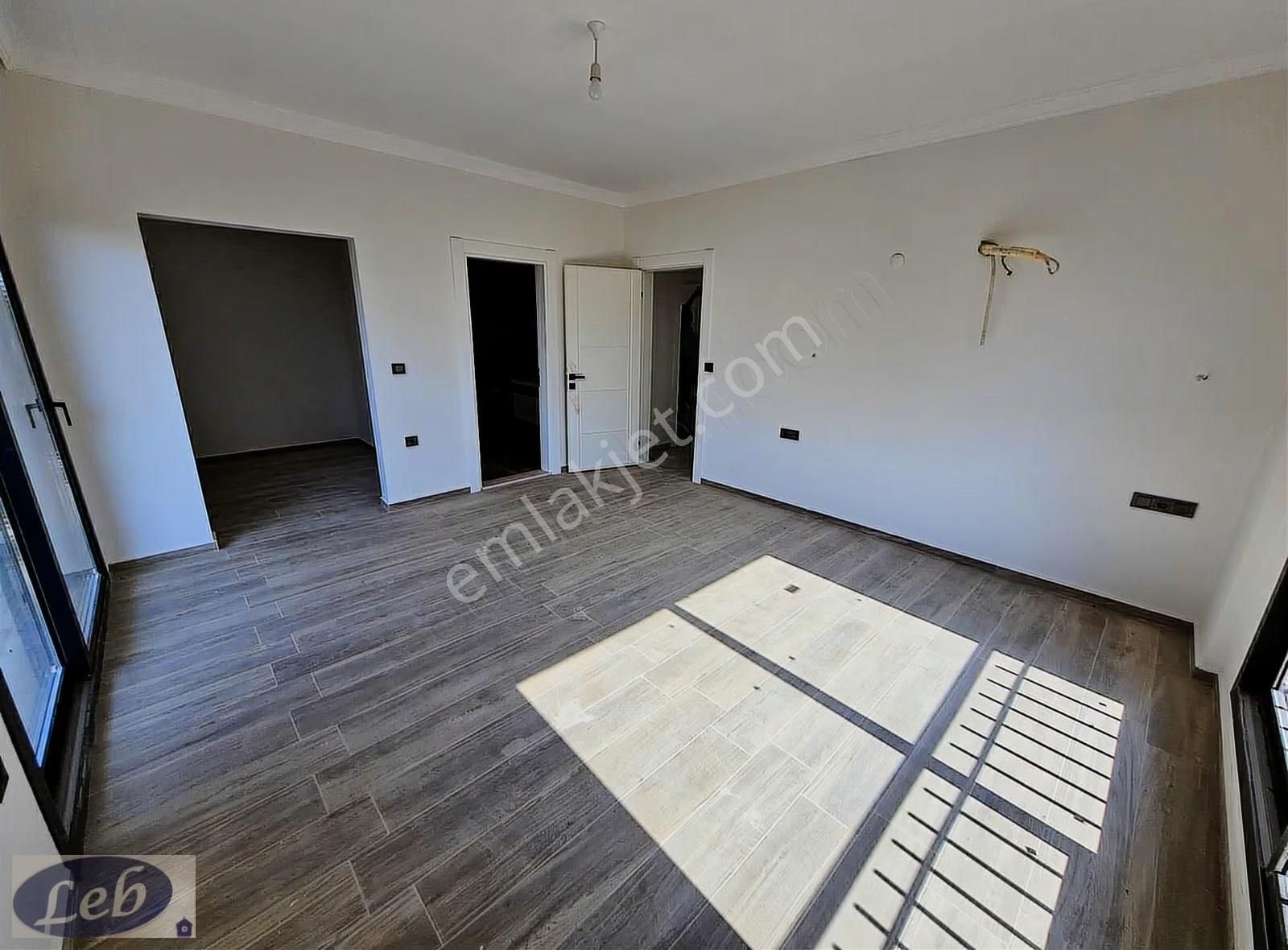 Fethiye Üzümlü'de Muhteşem Doğa İçinde Satılık 5+1 Lüks Villa - Görsel 18