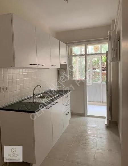 Altıntepe'de Geniş, Ferah, Masrafsız 2+1 Kiralık Daire - Görsel 8